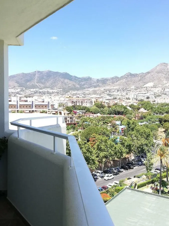 Benalbeach Jr Suite Málaga Apartamento